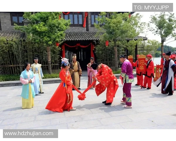 接亲游戏创意十足宾客齐欢乐趣味猜足球球星挑战登场 接亲游戏创意十足宾客齐欢乐趣味猜足球球星挑战登场